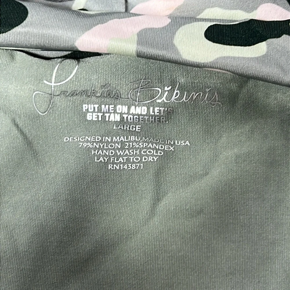 Frankie’s bikinis cutout camo print swim top size Large